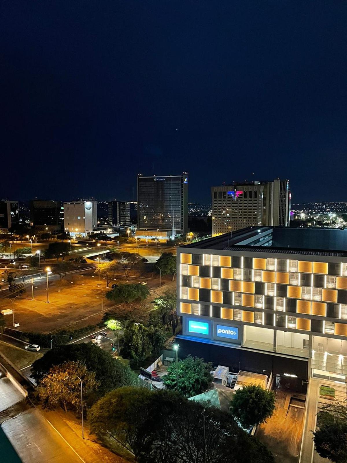 Flat New Vision Com Varanda A008 Brasilia Exterior photo